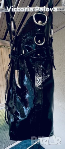 Маркова кожена чанта лак FREDERIC PARIS, снимка 6 - Чанти - 50675539