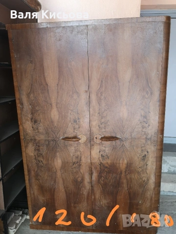 ретро мебели, дървен гардероб, стол, кухненски бюфет , снимка 10 - Гардероби - 49539105