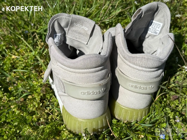 Adidas Tubular Invader 45 1/3 Втора Употреба Изпрани Готови за Носене, снимка 2 - Маратонки - 53824828