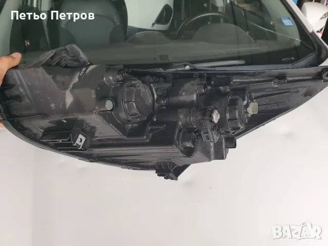 Десен фар за Hyundai  ix35, снимка 4 - Части - 47071833