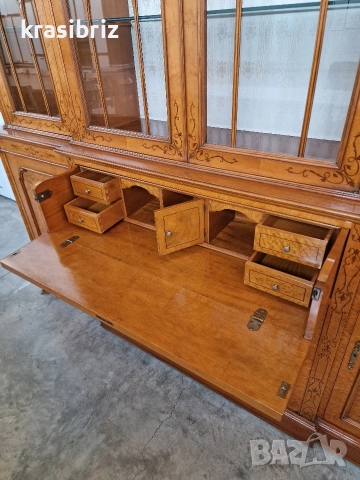 Античен Сет- Масивна Витрина с Писалище,Скрин и Маса+6 бр.Стола-внос от Германия!, снимка 12 - Витрини - 52882467