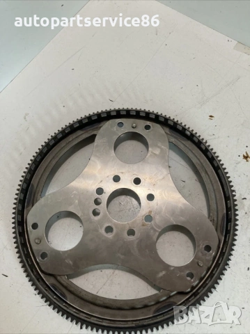 Маховик 320 за Mercedes Clk W209 (2005) 1120320247, снимка 2 - Части - 54025538