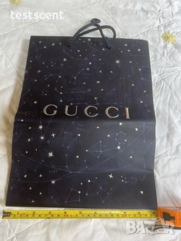 Автентична Gucci подаръчна торба Holidays starry  – 35.5 x 26 см, снимка 4 - Други - 51793985