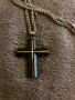 Красив швейцарски кръст от черна и бяла стомана, снимка 1 - Колиета, медальони, синджири - 45751507