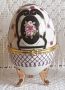 Красиво порцеланово яйце в стил Феберже , снимка 2