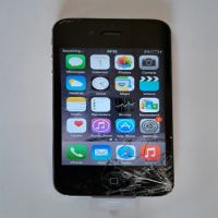 iPhone 4 - работещ с всички карти, пукнат екран, тъч ок, снимка 2 - Apple iPhone - 45340713