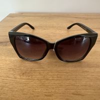 Дамски слънчеви очила в черно, снимка 2 - Слънчеви и диоптрични очила - 45842883