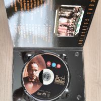 Кръстникът колекция три филма и бонус диск DVD The Godfather Trilogy DVD BOXSET 2001, снимка 5 - DVD филми - 44474232