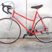 Дамски шосеен велосипед бегач 28", снимка 1 - Велосипеди - 46008491