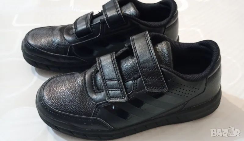 Детски маратонки адидас, снимка 1