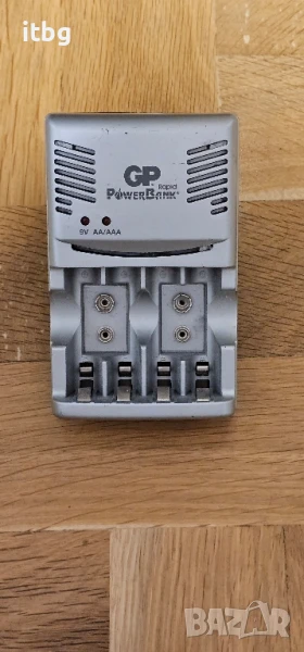 Универсално интелигентно зарядно за батерии , снимка 1