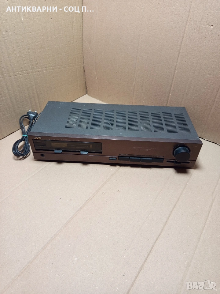 Стар Стерео Усилвател JVC-AX-11. Номер 99., снимка 1