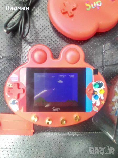 Гейминг конзола SUP F4 game pad box детска конзола с 500 ретро игри и джойстик , снимка 1