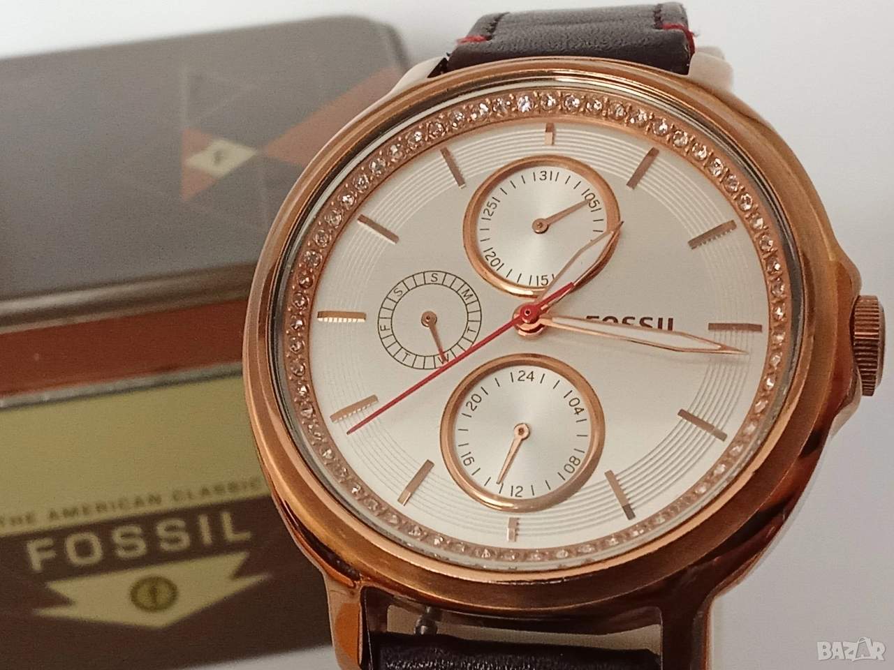 FOSSIL Дамски часовник с кожена каишка , снимка 1