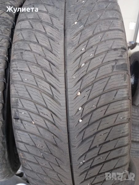 MICHELIN 235/45R19, снимка 1