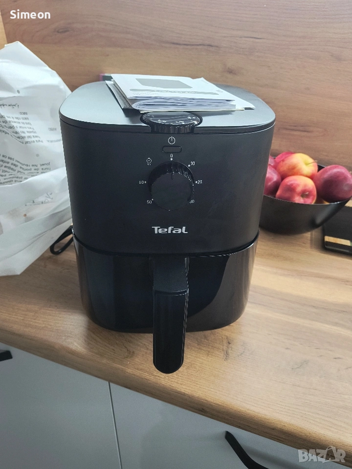 Фритюрник с горещ въздух серия LF16-P 1430W черен 3.5л. Tefal , снимка 1