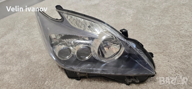 десен фар за тойота приус, снимка 8 - Части - 51918318