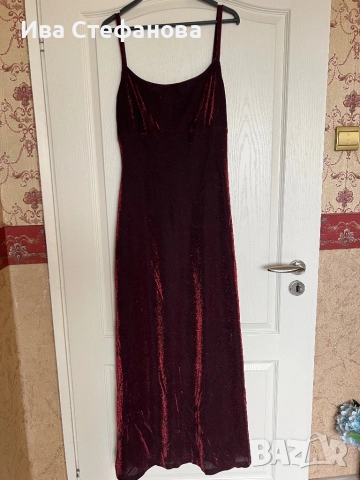 Нова дълга с цепка еластична парти коктейлна официална блестяща бордо рокля