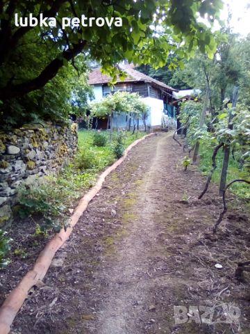 Продавам красива афтентична селска къща в Стара планина, снимка 11 - Къщи - 46415166