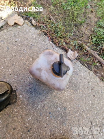 Казанчета за антифриз , чистачки ,хидравлика Киа Джойс , снимка 7 - Части - 52136799