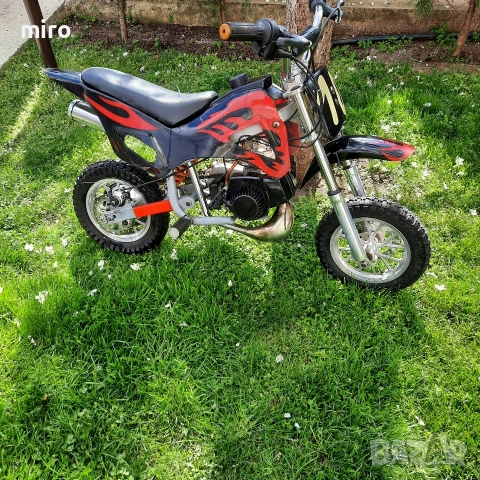 Продавам два броя кросови моторчета, снимка 4 - Мотоциклети и мототехника - 54187573