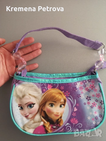 Доставка до СПИДИ АВТОМАТ 2,14€-Елза и Ана/Frozen,Замръзналото-кукла,кутия,светеща пръчка,нова чанта, снимка 8 - Кукли - 53509734
