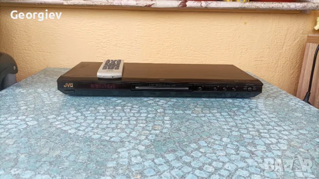 DVD плейър JVC