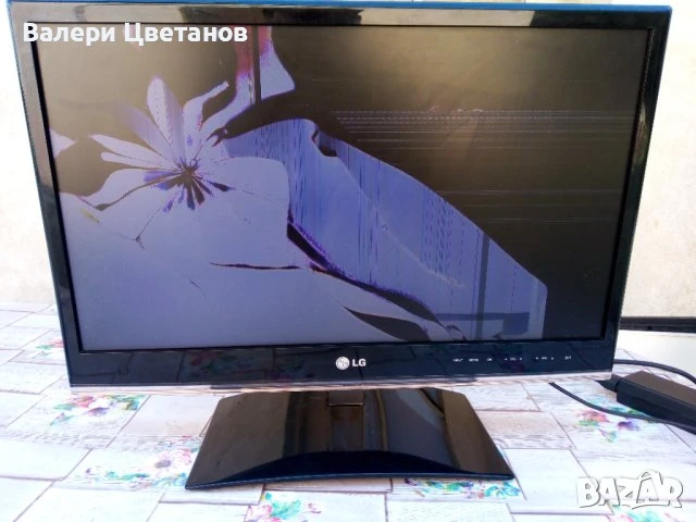 телевизор LG M2250D-PR на части, снимка 2 - Телевизори - 51397303