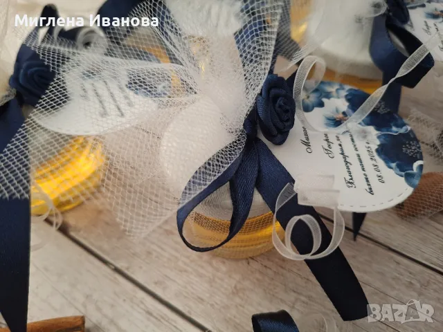 Бурканчета с мед/свещ/подаръци за гости/Коледа , снимка 2 - Други - 40004519