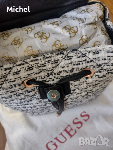Чанта Guess , снимка 5 - Чанти - 52394626