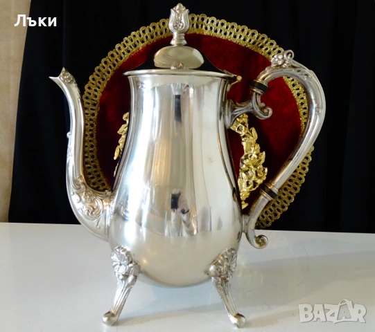 Посребрена бронзова кана,барок,като нова от вътре. 