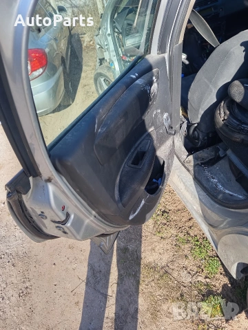 Ситроен Ц4 1.6ХДИ 109к.с На части 0892740864! Работя с Еконт Ниски цени , снимка 9 - Автомобили и джипове - 53840756