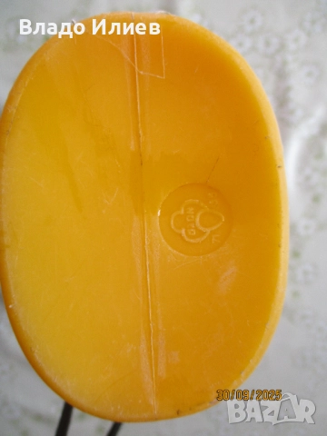 Бутилки с винтови и пластмасови капачки и с тапи разнообразни в отлично състояние, снимка 18 - Буркани, бутилки и капачки - 34413748