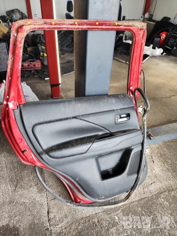 Врати за Mitsubishi Outlander 3 -2014-, снимка 5 - Части - 53631660