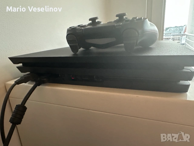 Playstation 4 Pro с два контролера, снимка 4 - Игри за PlayStation - 54226254