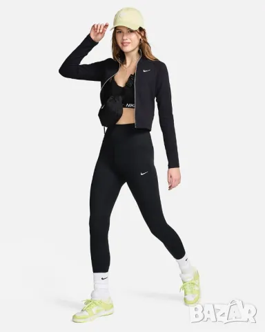 дамски екип Nike pro, снимка 2 - Спортни екипи - 47604838