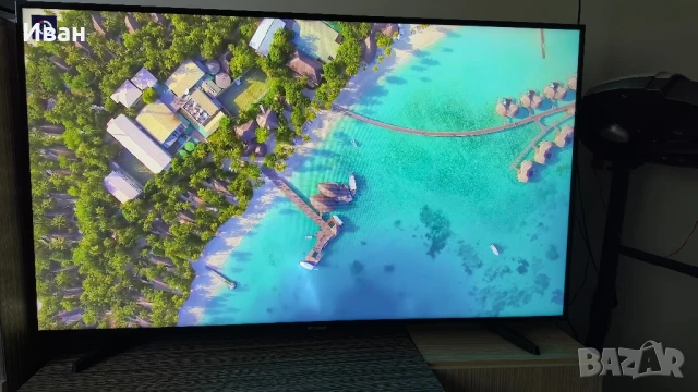 Samsung 55” 4K Smart TV – с леко петно, напълно работещ, снимка 1