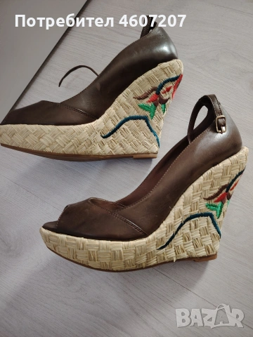 елегантни обувки 