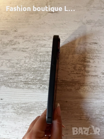 Кейс / калъф за айфон 13 про макс черна силиконова гума с червени целувки 💋💋💋💋💋💋, снимка 5 - Калъфи, кейсове - 52088777