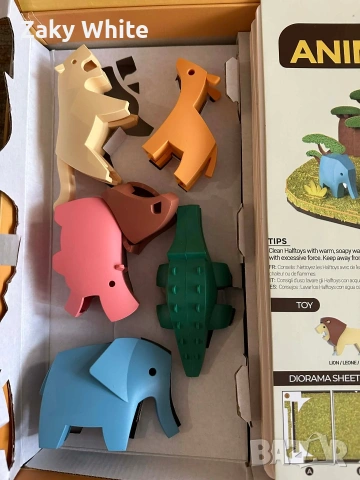 Комплект фигурки HalfToys, 5 магнитни животни: хипопотам, слон, лъв, крокодил, антилопа+диорама, снимка 3 - Образователни игри - 53875230
