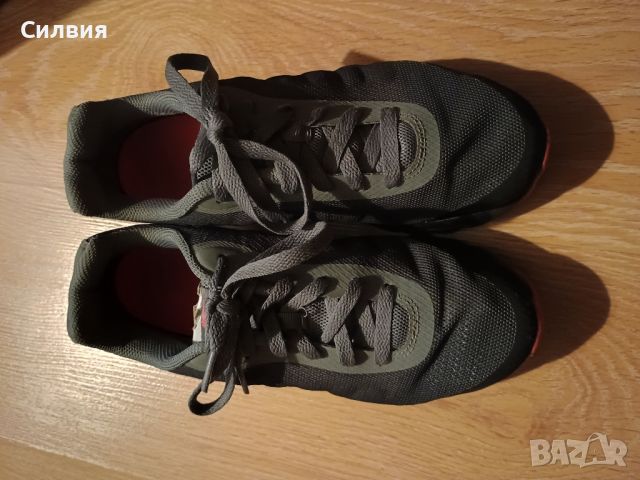 Дамски маратонки  Nike, снимка 4 - Маратонки - 45277910