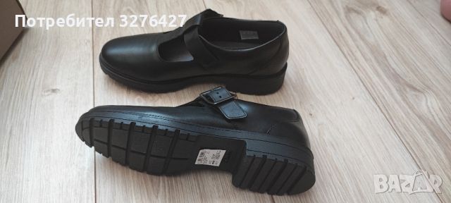 Дамски обувки естествена кожа Clarks, снимка 1 - Дамски ежедневни обувки - 46535027