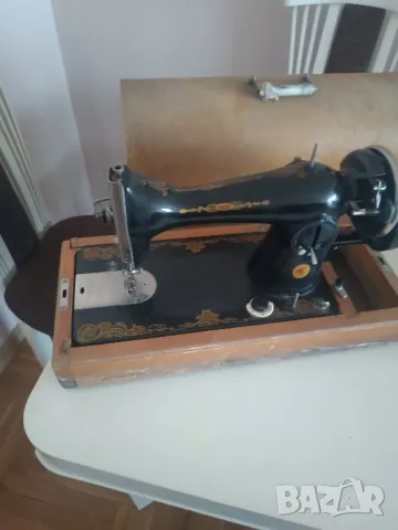 Стара шевна машина , снимка 8 - Антикварни и старинни предмети - 50046214