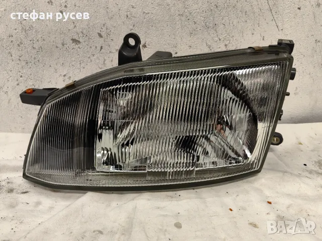 Оригинален НОВ фар Тойота Toyota Hiace 1996, снимка 2 - Части - 49967958