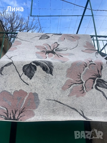 Флорален килим 