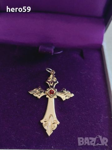 Златен стар православен кръст с инкрустиран гранат,злато 14к , снимка 3 - Колиета, медальони, синджири - 45434351