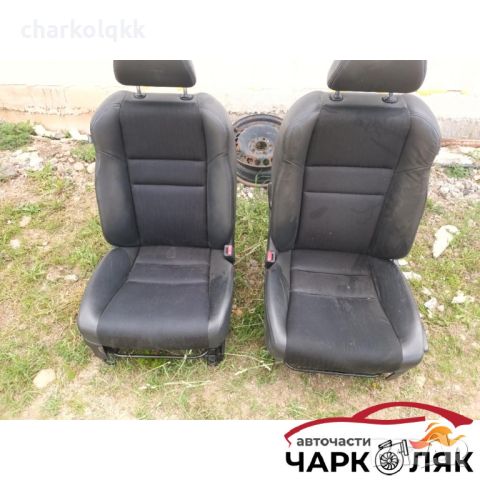 Продавам предни седалки хонда акорд , снимка 1 - Части - 45158225