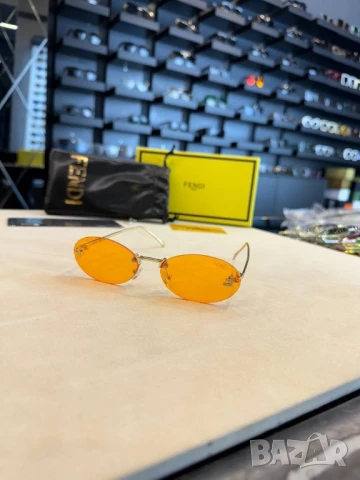 очила FENDI , снимка 2 - Слънчеви и диоптрични очила - 50684918