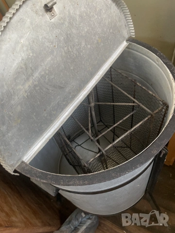 Центрофуга за мед, снимка 3 - За пчели - 53623556