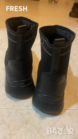 Сникърси Liu Jo 39, снимка 2 - Дамски ежедневни обувки - 52725488